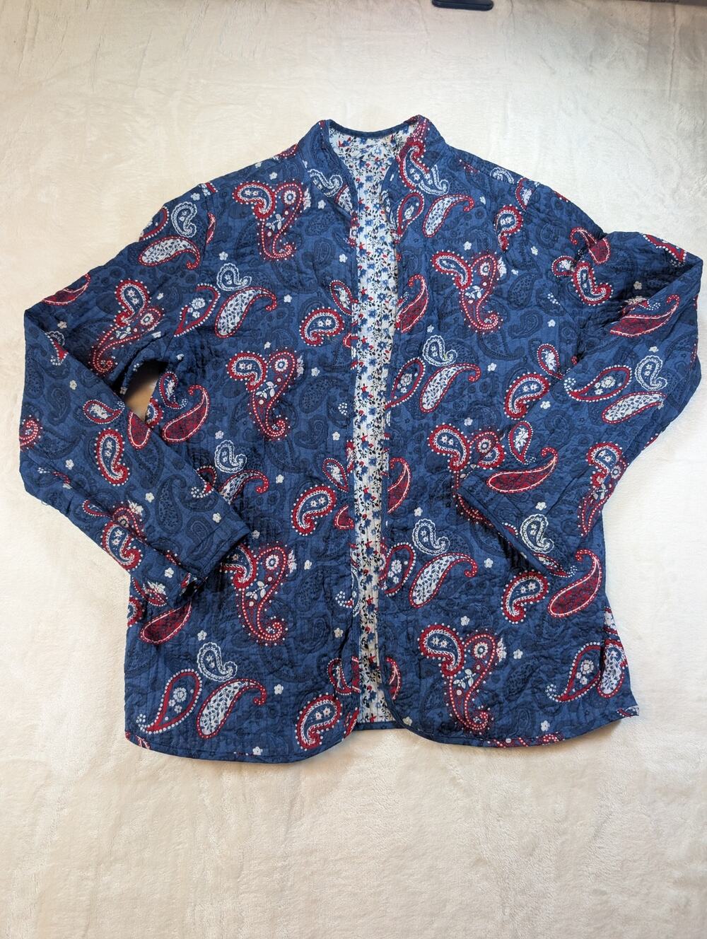 Women's Quilted Reversible Paisley Jacket Blue Red Floral Lightweight Coat